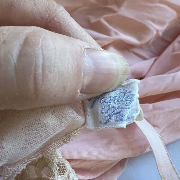 Vintage Vtg 50’s 1950 Vanity Fair Midi Slip Dress Gown 34 Tan Pink Lace Glamour - Picture 7 of 8